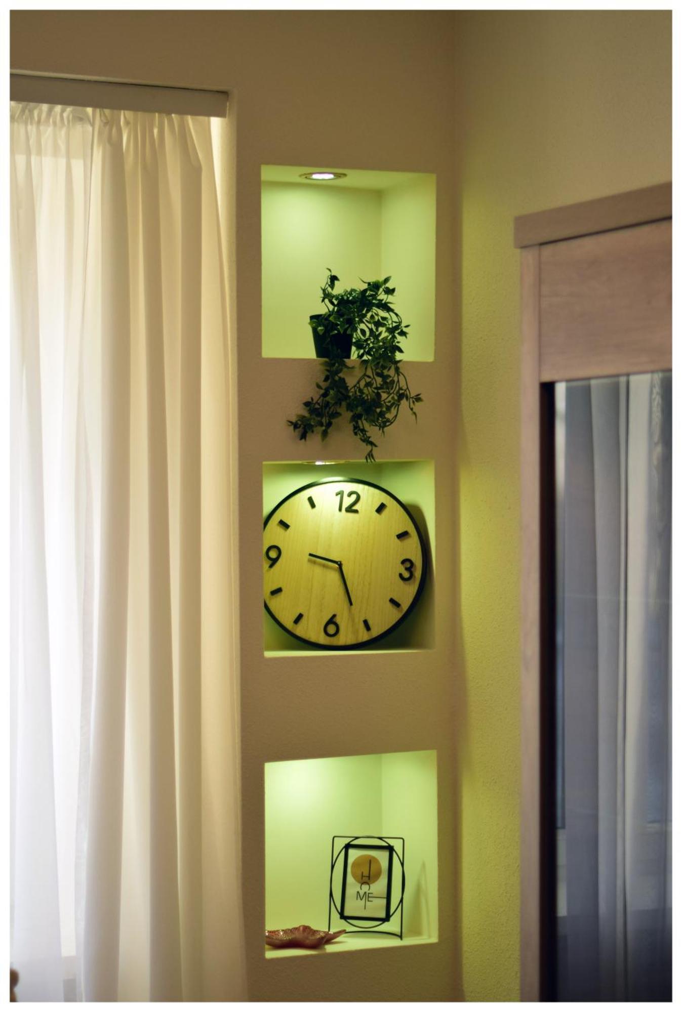 Apartment Color 24 V *