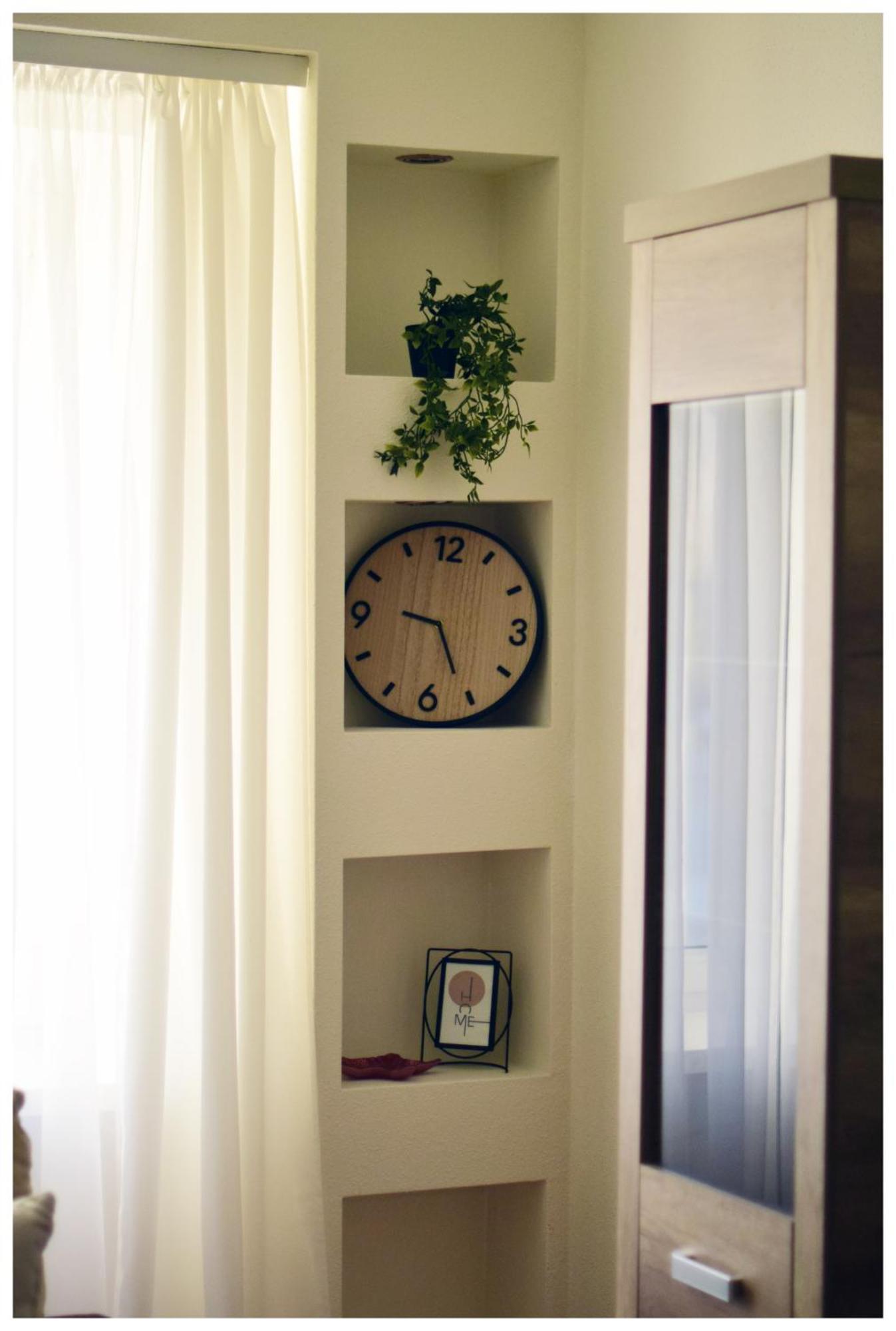 Apartment Color 24 V